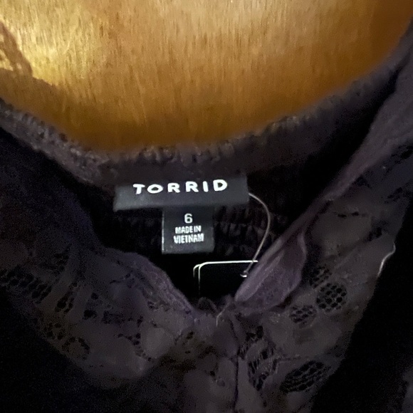 torrid Black Lace Cami Tank - Picture 2 of 2